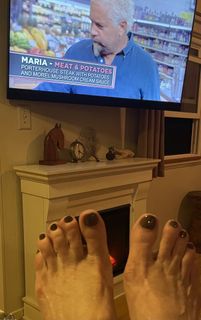 Paget Brewster feet photo 1