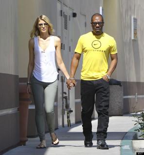Paige Butcher feet photo thumbnail