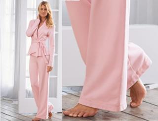 Paige Butcher feet photo thumbnail