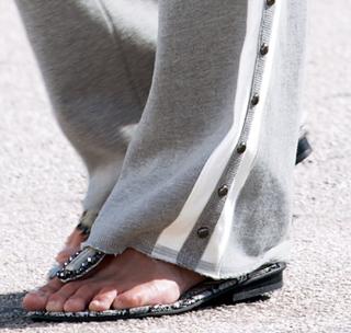 Paige Butcher feet photo thumbnail