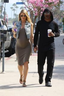 Paige Butcher feet photo thumbnail