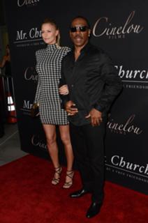 Paige Butcher feet photo thumbnail