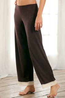 Paige Butcher feet photo thumbnail