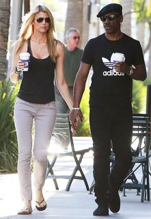 Paige Butcher feet photo thumbnail