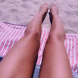 Paige Davis feet photo 14