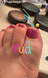 Paige Davis feet photo 4