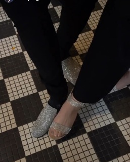 Paige Davis feet photo 20