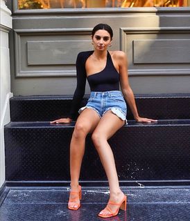 Paige DeSorbo feet photo thumbnail