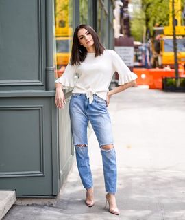 Paige DeSorbo feet photo thumbnail