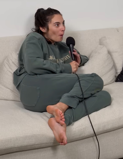 Paige DeSorbo feet photo thumbnail