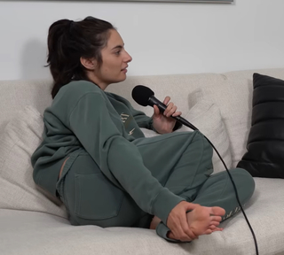 Paige DeSorbo feet photo thumbnail