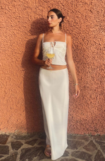 Paige DeSorbo feet photo thumbnail