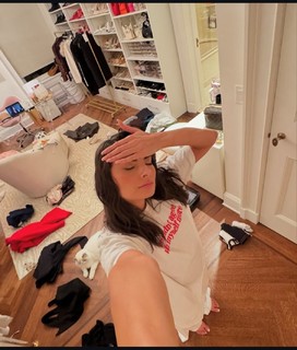 Paige DeSorbo feet photo thumbnail