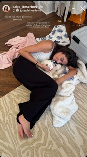 Paige DeSorbo feet photo thumbnail