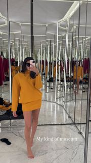 Paige DeSorbo feet photo thumbnail