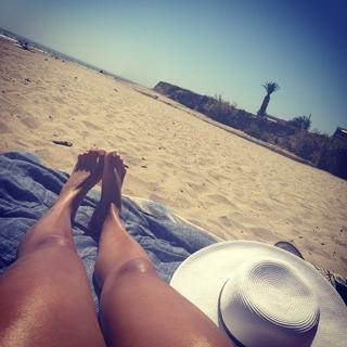 Paige Hurd feet photo thumbnail