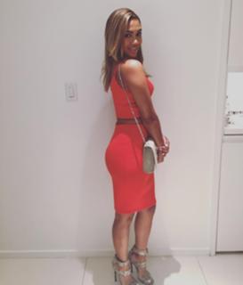 Paige Hurd feet photo thumbnail