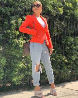 Paige Hurd feet photo thumbnail