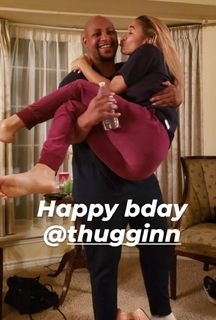 Paige Hurd feet photo thumbnail