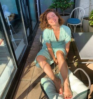 Paige Spara feet photo thumbnail