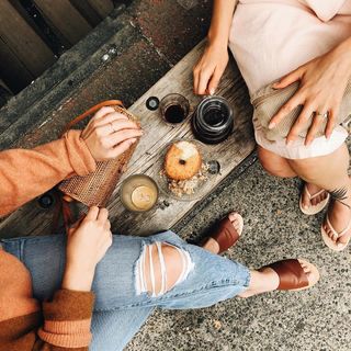 Paige Spara feet photo thumbnail