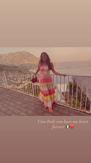 Paige Spara feet photo thumbnail