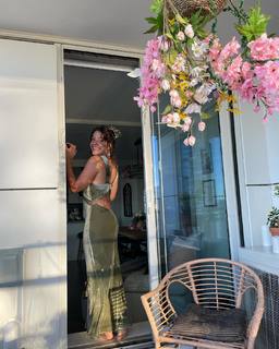 Paige Spara feet photo thumbnail