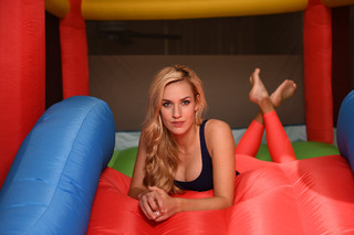 Paige Spiranac feet photo thumbnail