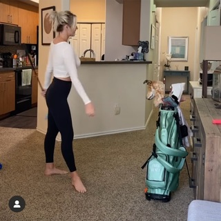 Paige Spiranac feet photo thumbnail