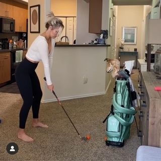 Paige Spiranac feet photo thumbnail