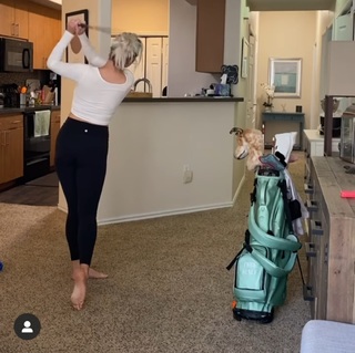 Paige Spiranac feet photo thumbnail