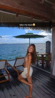 Paige Taylor feet photo 15