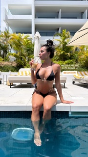 Paige Thorne feet photo 8