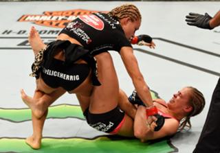 Paige VanZant feet photo thumbnail
