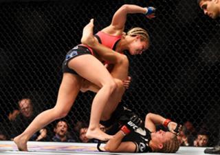 Paige VanZant feet photo thumbnail