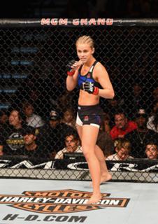 Paige VanZant feet photo thumbnail