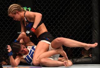 Paige VanZant feet photo thumbnail