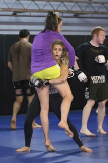 Paige VanZant feet photo thumbnail