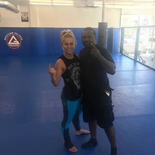 Paige VanZant feet photo thumbnail