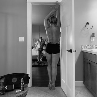 Paige VanZant feet photo thumbnail
