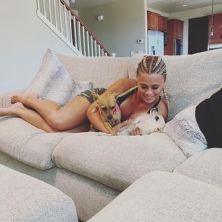 Paige VanZant feet photo thumbnail