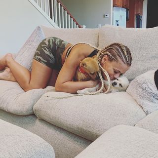 Paige VanZant feet photo thumbnail