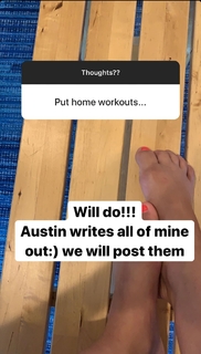 Paige VanZant feet photo thumbnail