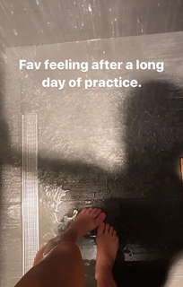 Paige VanZant feet photo thumbnail