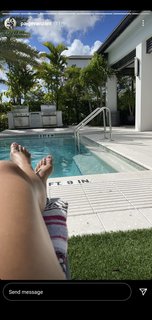 Paige VanZant feet photo thumbnail