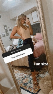Paige VanZant feet photo thumbnail