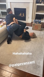 Paige VanZant feet photo thumbnail