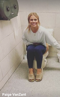 Paige VanZant feet photo thumbnail