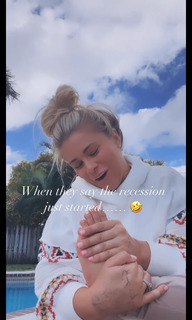 Paige VanZant feet photo thumbnail