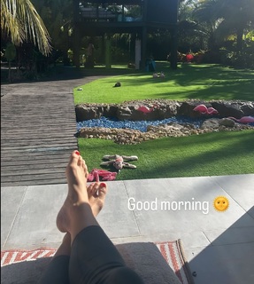 Paige VanZant feet photo thumbnail